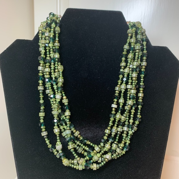 18" Adventurine, Peridot and FW Pearl Necklace - Picture 1 of 5